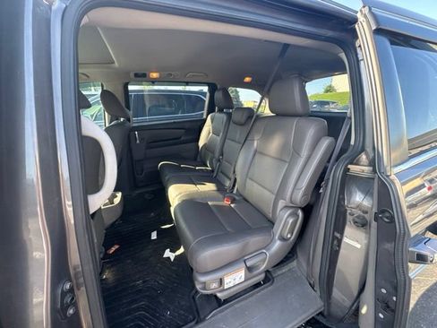 Used 2016 Honda Odyssey EX-L image 17
