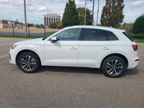 Used 2024 Audi Q5 2.0T Premium Plus AWD/4WD image 4