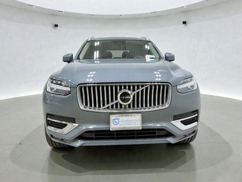 Used 2023 Volvo XC90 B6 Plus image 15