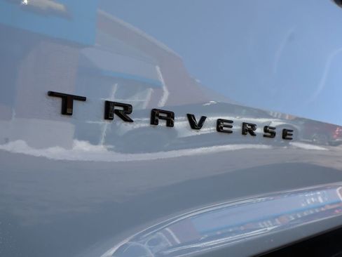 New 2026 Chevrolet Traverse RS w/ LPO, Floor Liner Package image 30