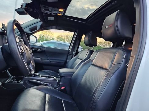 Used 2019 Toyota Tacoma TRD Pro image 11