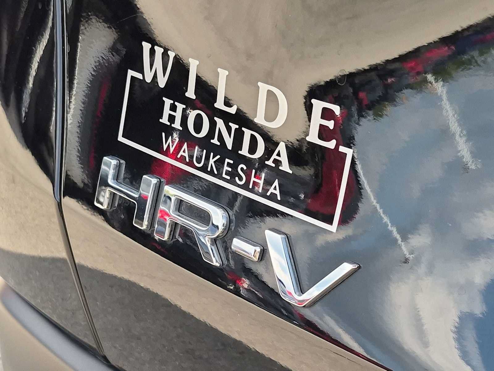 Certified 2025 Honda HR-V Sport image 11