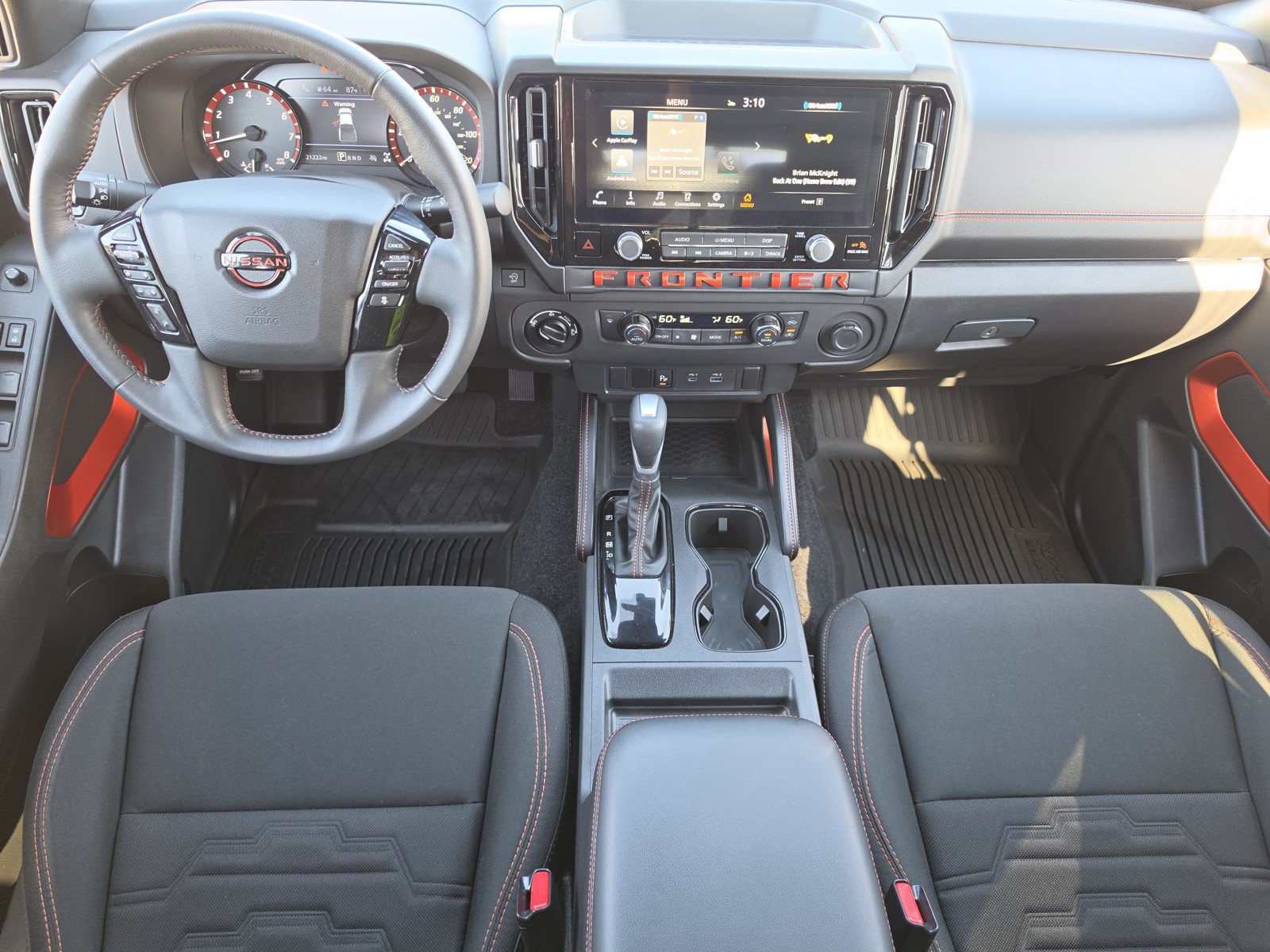 Used 2025 Nissan Frontier PRO-4X w/ Interior Protection Package AWD/4WD image 10