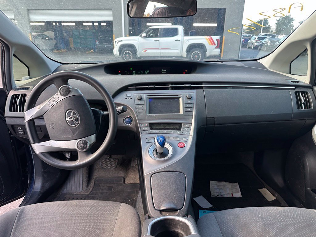 Used 2012 Toyota Prius Three w/ Solar Roof Pkg FWD image 9