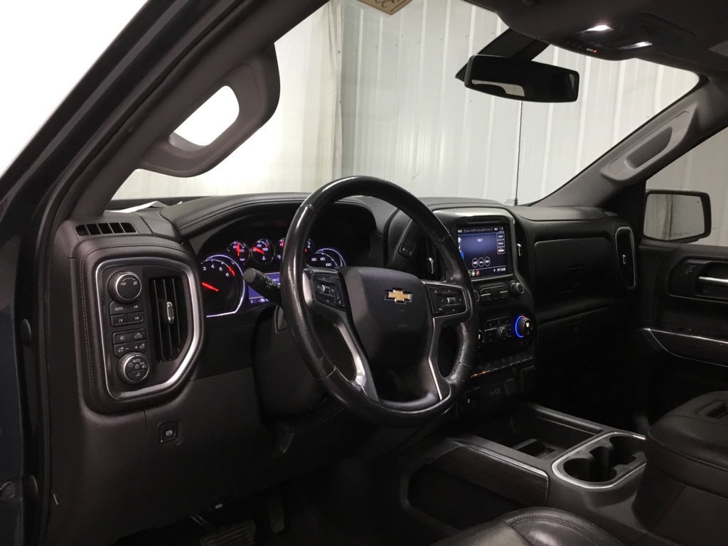 Used 2019 Chevrolet Silverado 1500 LTZ AWD/4WD image 12