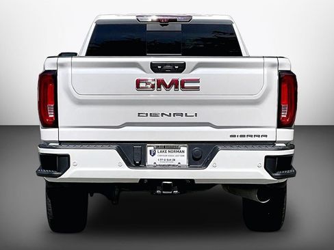 Used 2023 GMC Sierra 3500 Denali w/ Denali Ultimate Package AWD/4WD image 7