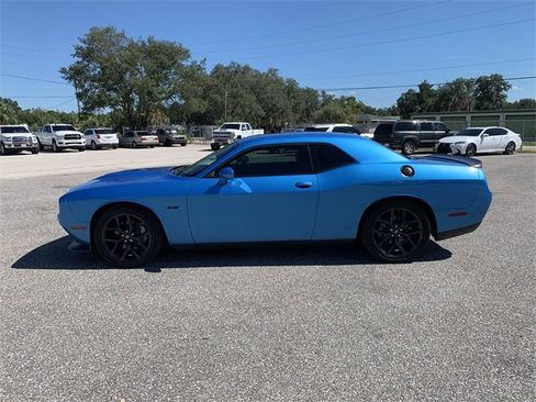 Used 2023 Dodge Challenger R/T w/ Blacktop Package image 7