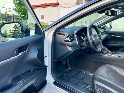 Certified 2024 Toyota Camry XSE w/ Navigation Package AWD/4WD image 9