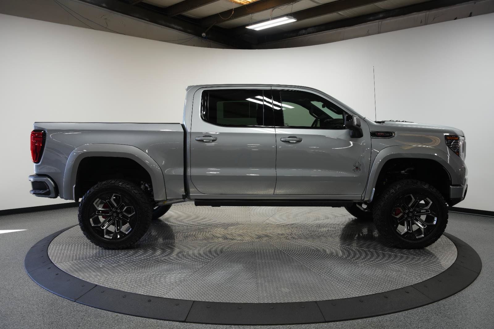 New 2026 GMC Sierra 1500 AT4 w/ AT4 Premium Package AWD/4WD image 11