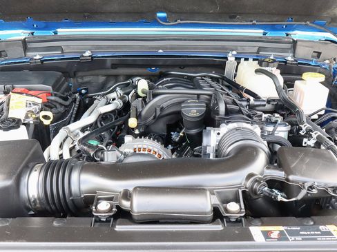 Used 2022 Jeep Gladiator Sport AWD/4WD image 25