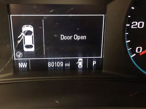 Used 2020 Chevrolet Malibu LS image 35