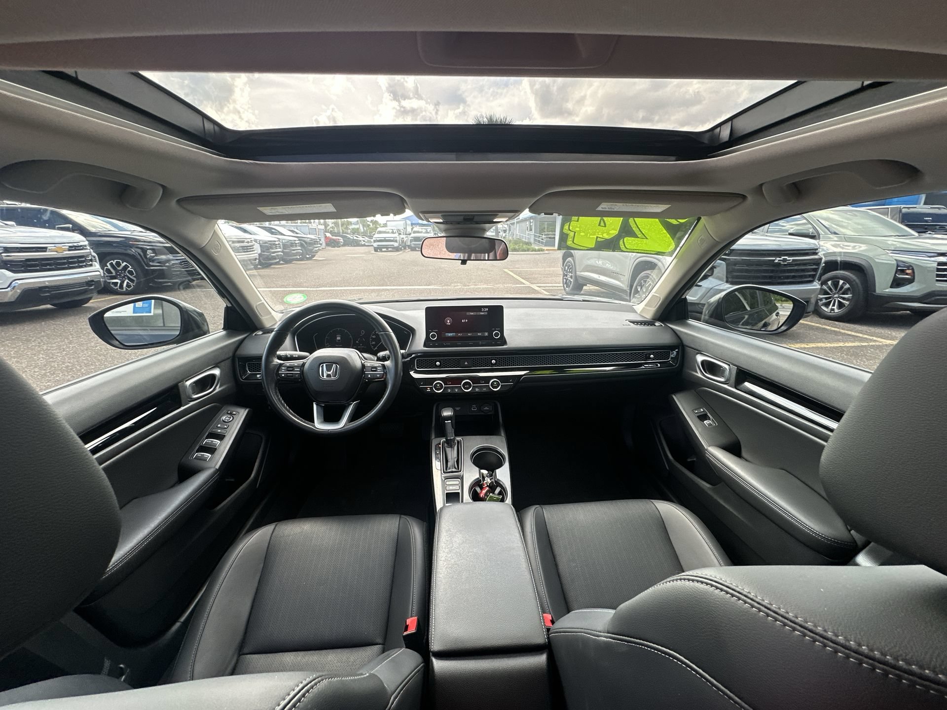 Used 2024 Honda Civic EX-L image 27