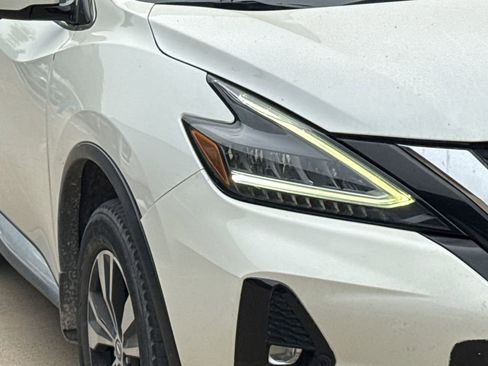 Used 2019 Nissan Murano SV w/ Premium Package image 5