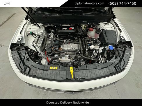 Used 2023 Mercedes-Benz EQB 300 4MATIC w/ Exclusive Package image 37