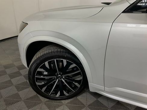 New 2026 Volvo XC90 B6 Ultra w/ Protection Package Premier image 37