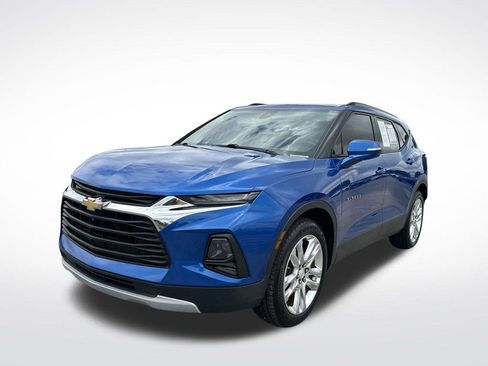 Used 2019 Chevrolet Blazer LT w/ Sun and Wheels Package FWD image 2