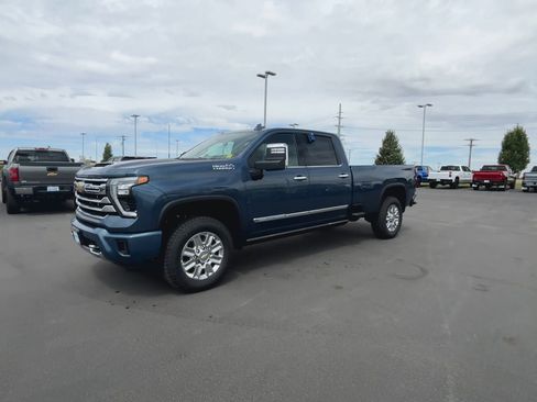 New 2025 Chevrolet Silverado 3500 High Country w/ Technology Package image 37