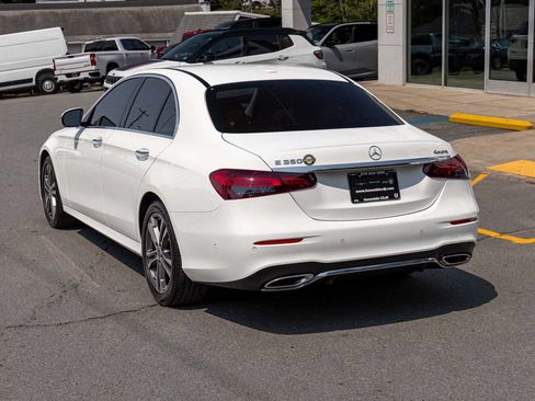 Used 2022 Mercedes-Benz E 350 4MATIC Sedan image 6