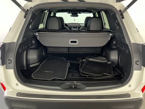 Used 2025 Subaru Forester Limited image 25