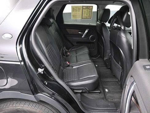 Used 2020 Land Rover Discovery Sport SE AWD/4WD image 14