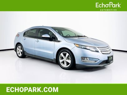 Used 2013 Chevrolet Volt w/ Enhanced Safety Package 2