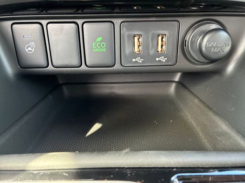 New 2026 Mitsubishi Eclipse Cross SEL image 31