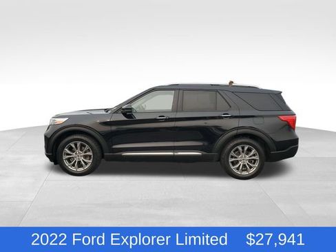 Used 2022 Ford Explorer Limited w/ Equipment Group 301A AWD/4WD image 2