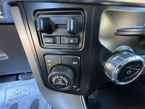 Used 2023 Ford F150 Lariat w/ Max Trailer Tow Package image 26
