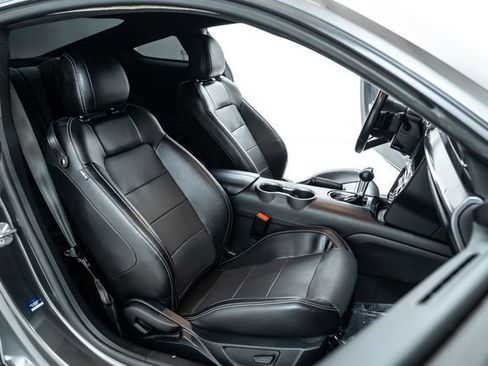 Used 2020 Ford Mustang GT Premium w/ GT Performance Package image 25