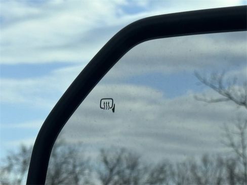 New 2025 Ford F550 4x4 Regular Cab Super Duty image 23