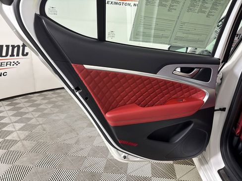 Used 2023 Genesis G70 3.3T w/ Sport Prestige Package image 24