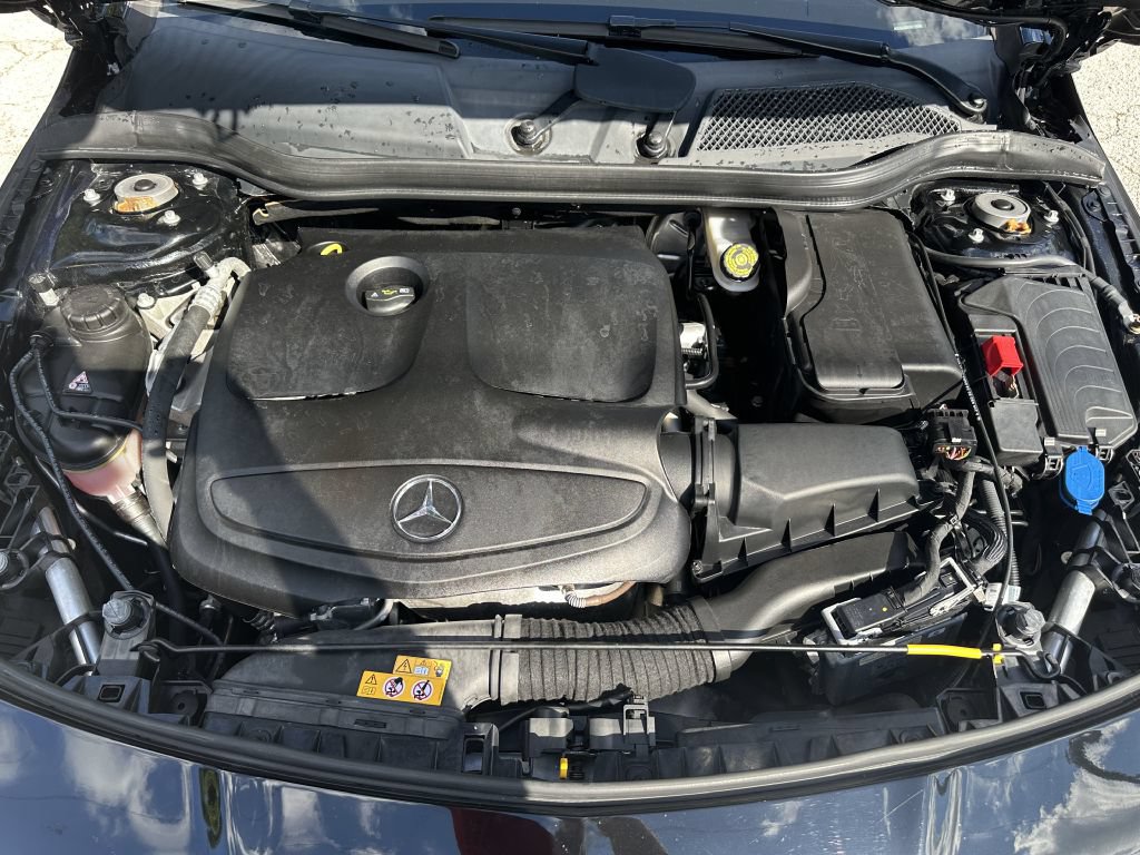 Used 2019 Mercedes-Benz CLA 250 4MATIC image 4