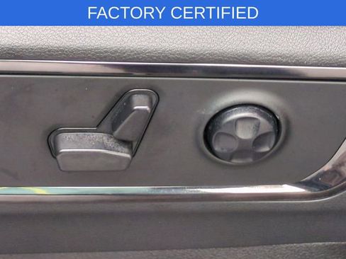 Certified 2025 RAM 1500 Limited image 23