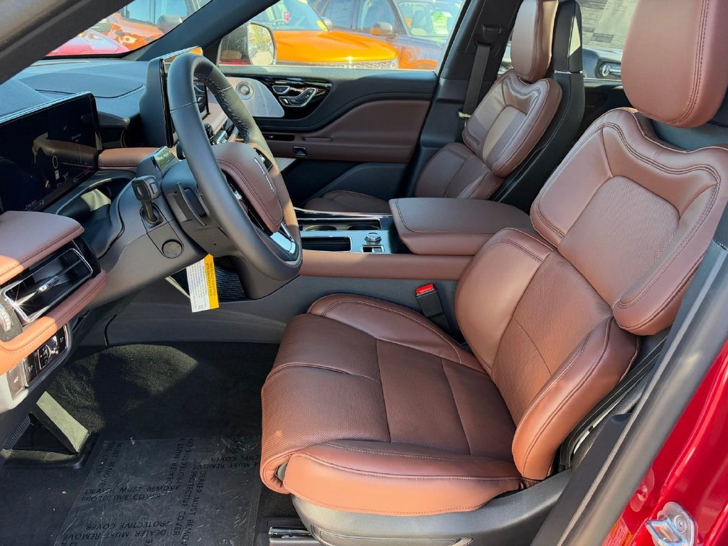 New 2027 Lincoln Aviator Reserve AWD/4WD image 9