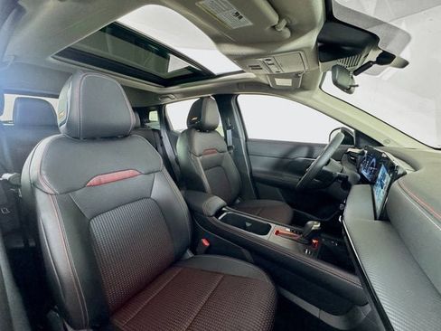 New 2025 Nissan Kicks SR w/ SR Premium Package image 24