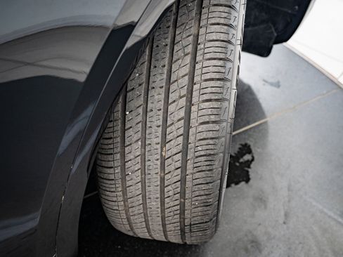 Used 2024 Audi Q5 2.0T Premium w/ Convenience Package image 42