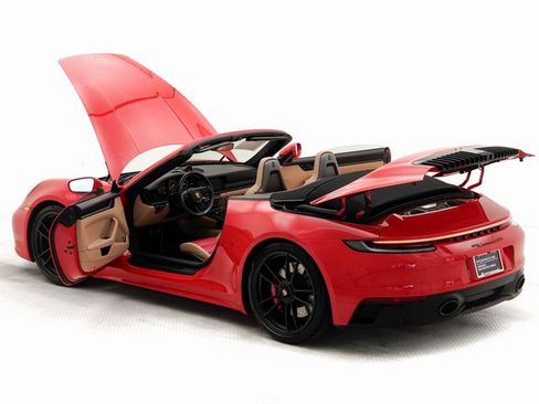 Used 2022 Porsche 911 Carrera GTS image 36