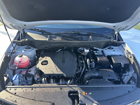 Used 2024 Kia Sportage SX image 34