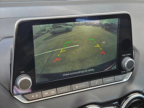 Used 2024 Nissan Sentra SV image 13