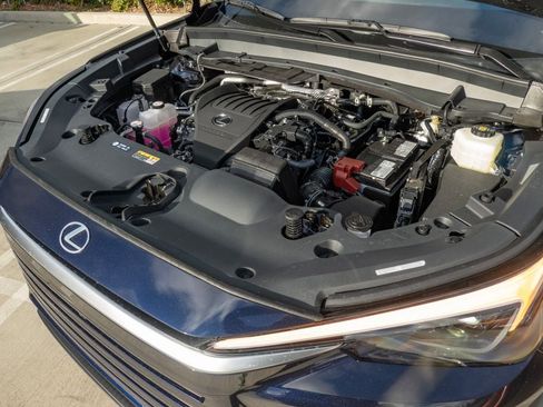 New 2026 Lexus TX 350 FWD image 4