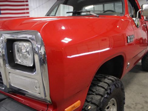 Used 1993 Dodge D/W Truck 250 image 11