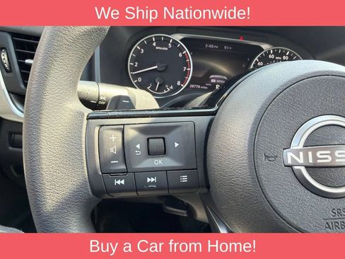 Used 2023 Nissan Rogue SV AWD/4WD image 11