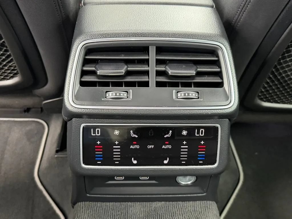 Used 2021 Audi A6 Premium Plus w/ Premium Plus Package AWD/4WD image 30