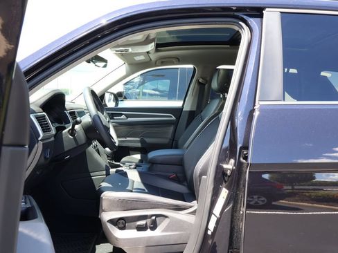 Used 2021 Volkswagen Atlas SE AWD/4WD image 8