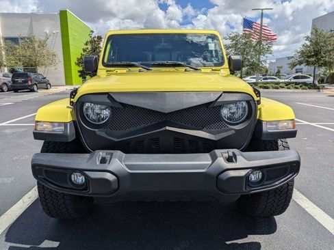 Used 2024 Jeep Gladiator Sport AWD/4WD image 8