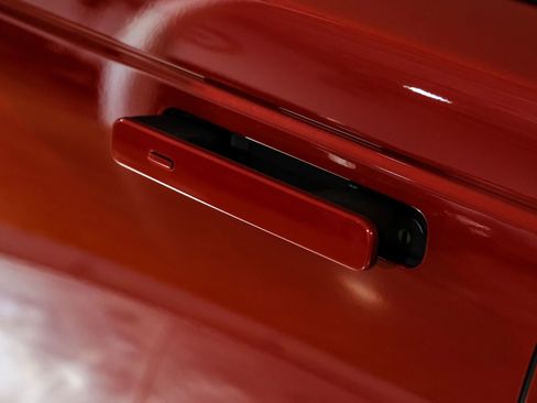 Used 2023 Land Rover Range Rover Velar R-Dynamic S image 41