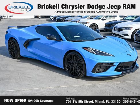 Used 2023 Chevrolet Corvette Stingray Coupe w/ Z51 Performance Package image 3