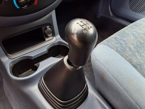 Used 1999 Ford Escort LX image 6