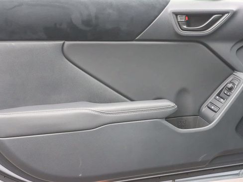 Used 2023 Toyota GR86 Premium image 19