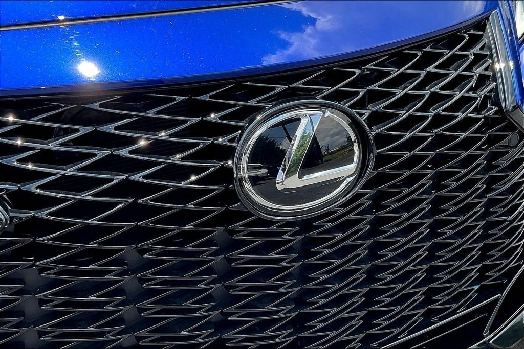 Used 2025 Lexus IS 350 F Sport w/ Accessory Package 2 RWD image 32